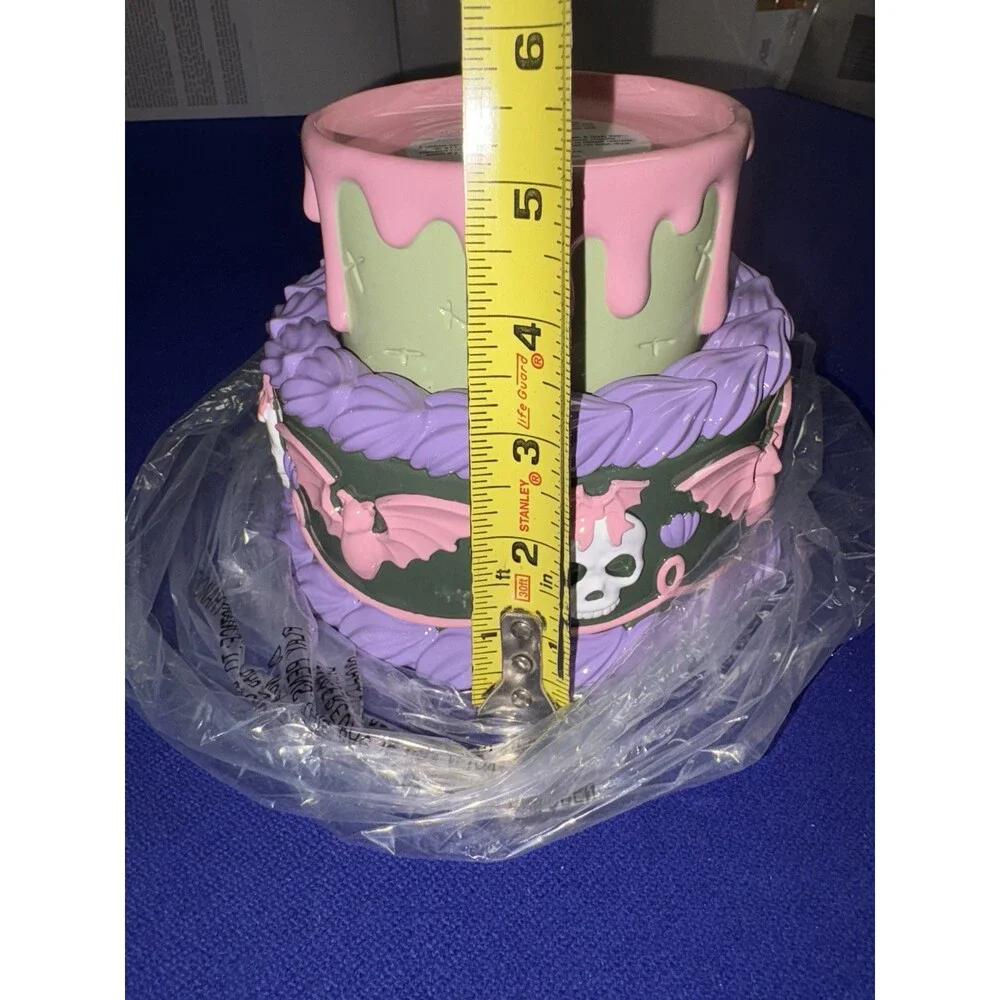 2025 Bath & Body Works Halloween Cake 3-Wick Candle Holder NEW - Picture 8 of 10